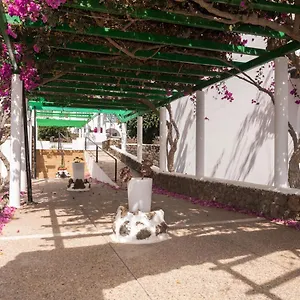 https://naia-house-lanzarote.in-canary-islands.com