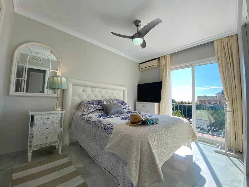 Casa de Férias Beautiful Townhouse Vila Estepona